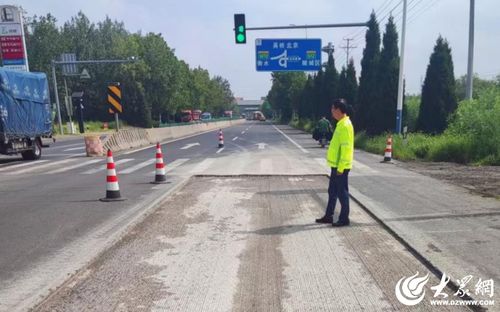 德州公路城區分中心開展路面病害集中修復